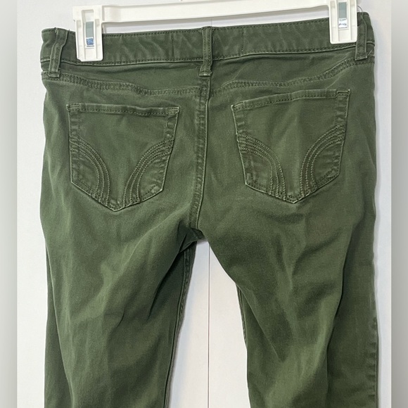 Women’s Hollister Dark Green Super Skinny Jeans. Size 1S W25 L29. - Picture 2 of 15